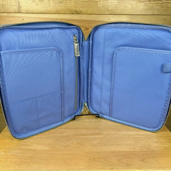 Lilly Pulitzer Portfolio Wave after Wave - Picture 4 of 4